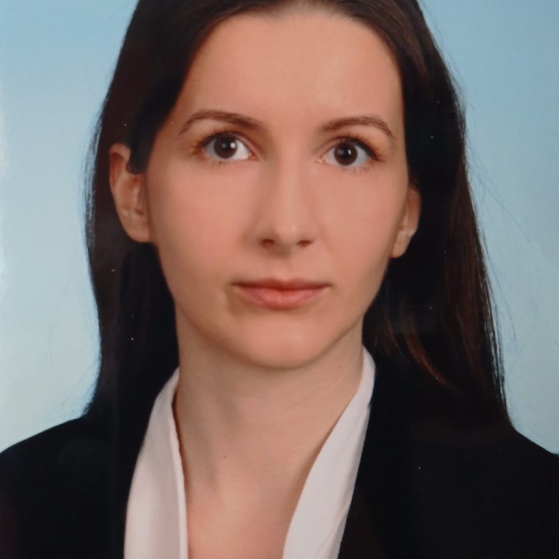JULIA AGNIESZKA NAWARO
